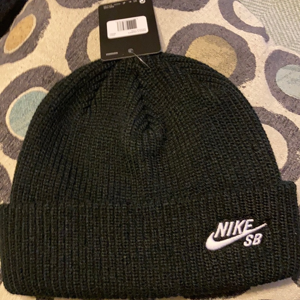 Brand new Nike beanie